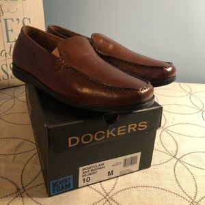 Dockers Memory Foam Slip Ons Size 10M